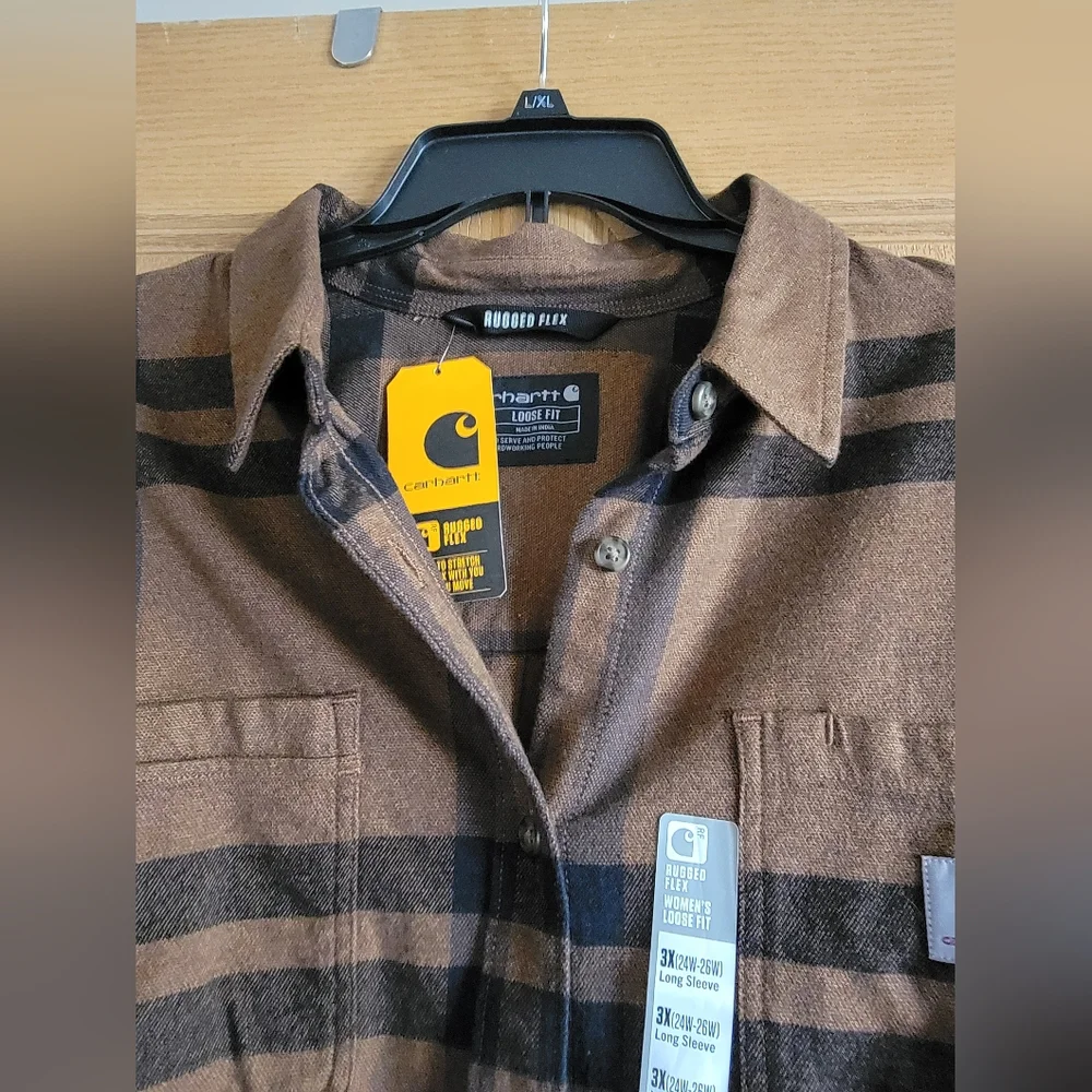 Carhartt Women's 3X - Picture 2 of 3